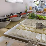 ドスト ホテル