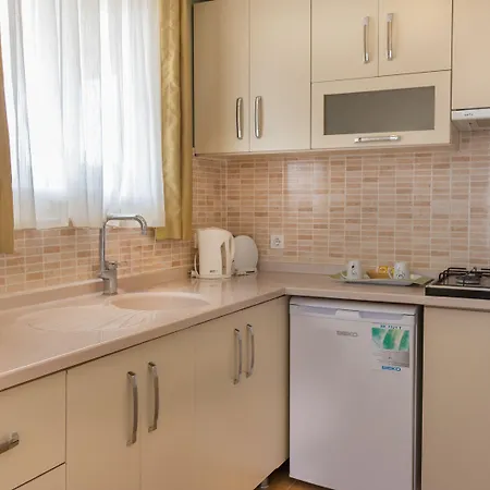 호텔 도스트 말마리스