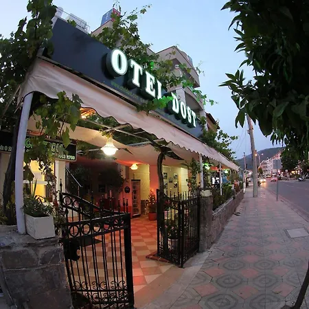 酒店 多斯特酒店 2*